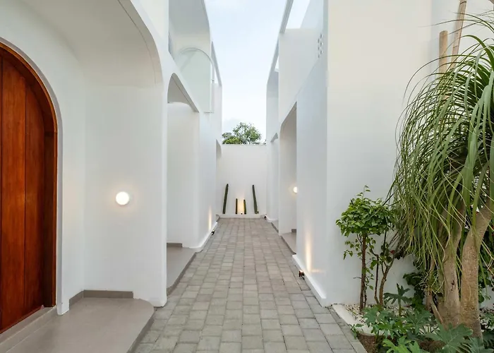 Villa New 1br With Cinema-close To Pandawa Nusa Dua (Bali)